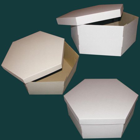 багатогранна форма коробка